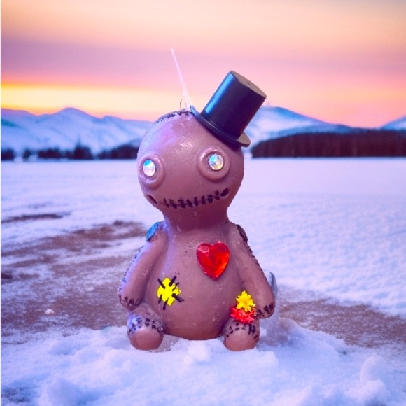 Voodoo Doll Aromatherapy Candle This is for 2 Dolls - Picture 3 of 7